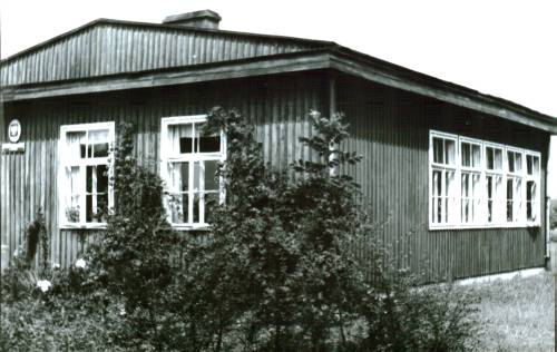 Budynek szkoły w Dębsku