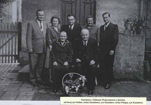 Kazimierz Wojtczak z żoną i dziećmi